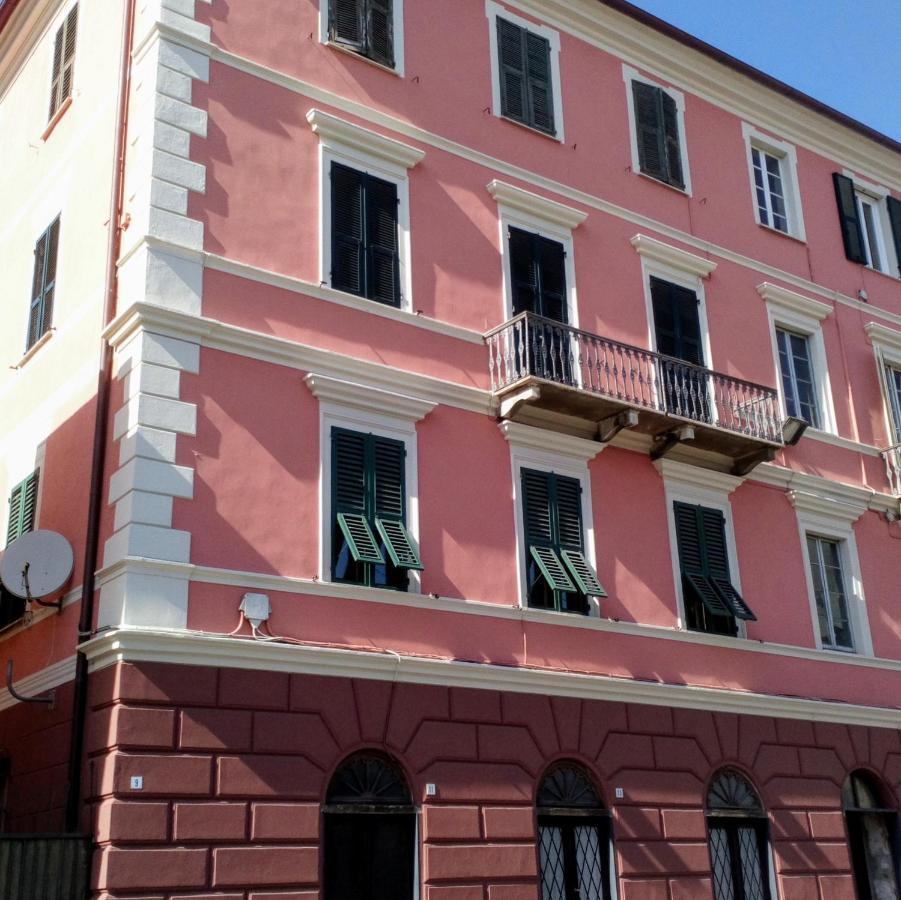 Casa Di Claude 2 Finalmarina Lejlighed Finale Ligure Eksteriør billede